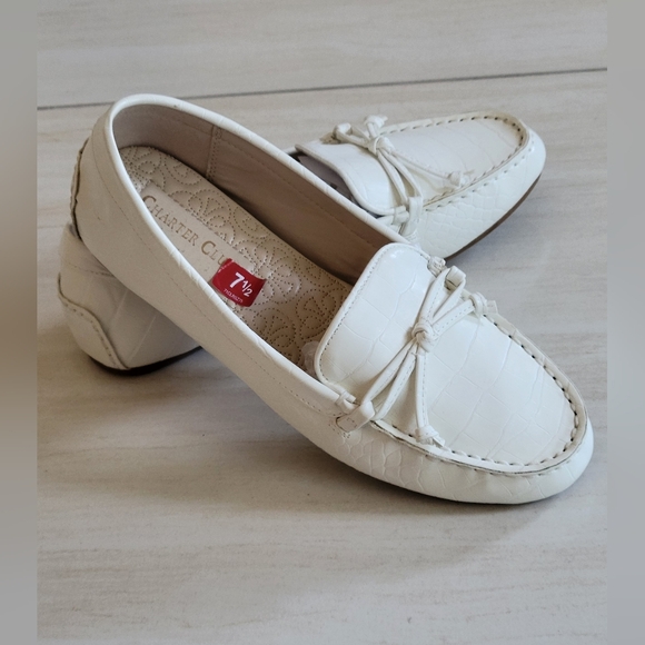 CHARTER CLUB LOAFER - Picture 3 of 5